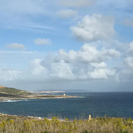 R3 Single With Shared Bathroom 民宿 *